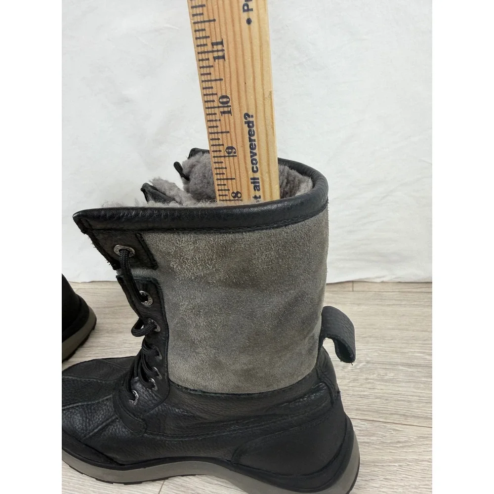 UGG Adirondack III Waterproof Boots Black Grey Leather Sheepskin‎ Size 8.5
